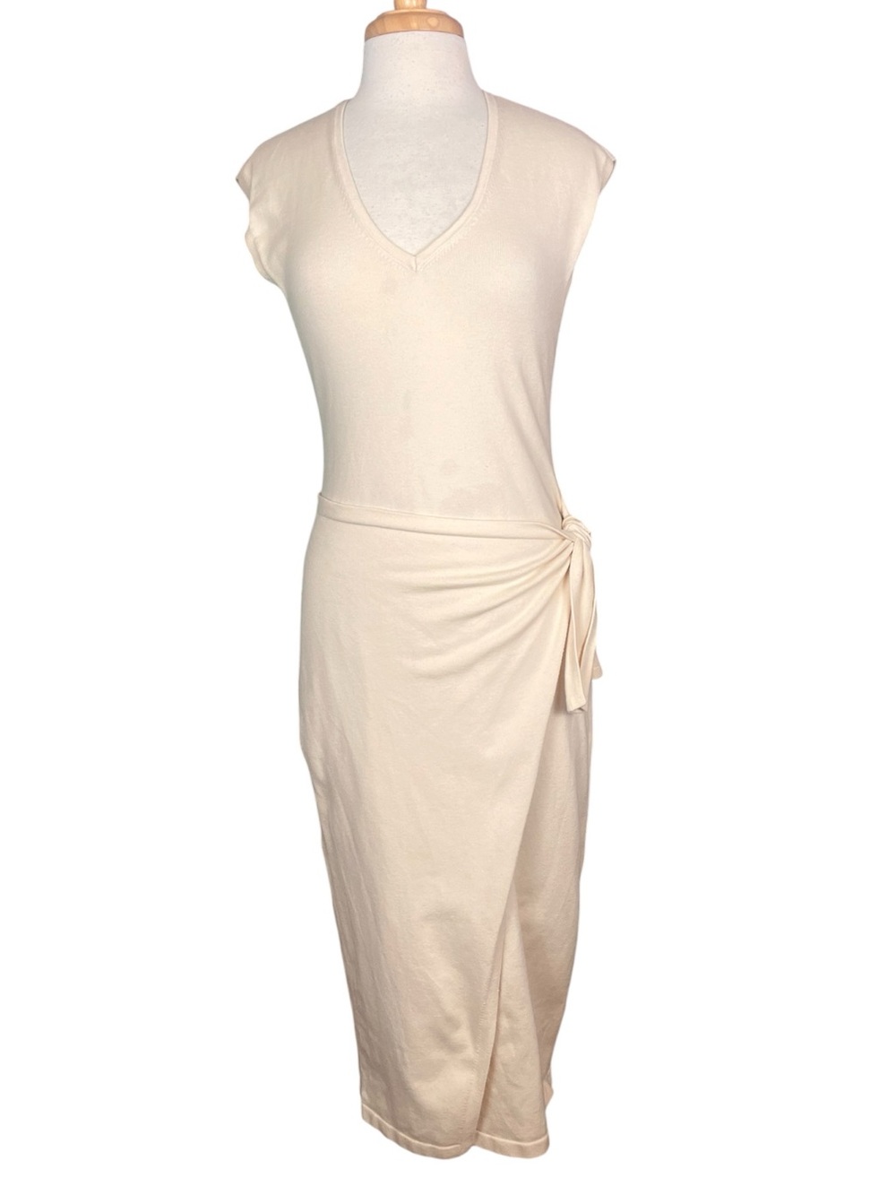 Express Wrap Sweater Dress Size Medium Cream Cap Sleeves Fitted Knee Length